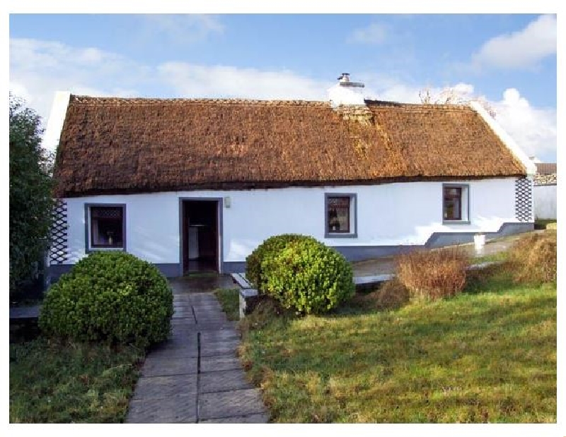 Short Break Holidays - The Thatched Cottage
