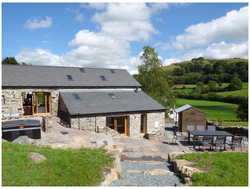 Thornyfield Barn