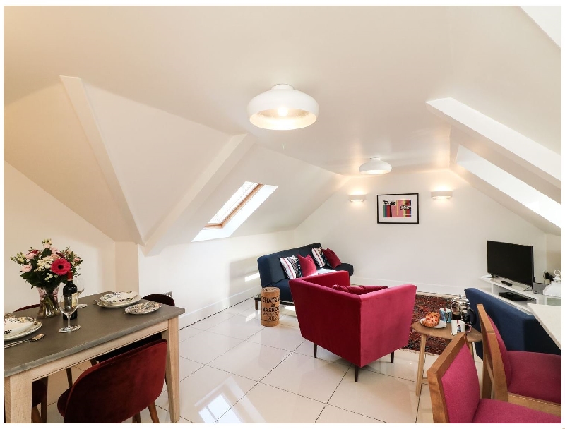 Short Break Holidays - The Coach House