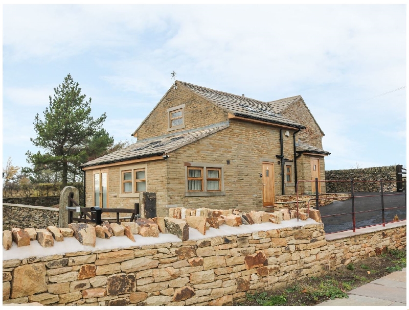 Short Break Holidays - Peak View Cottage